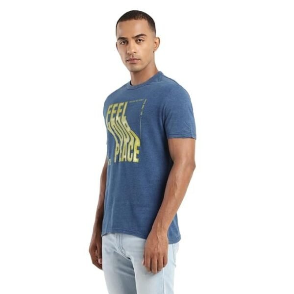 Levi's Men's Cotton Regular Fit Graphic T-Shirt - Image 4